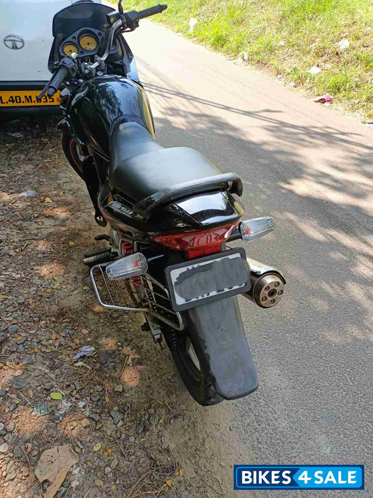 Black Hero Karizma R