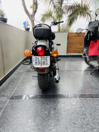 Gun Metal Grey Royal Enfield Classic 350