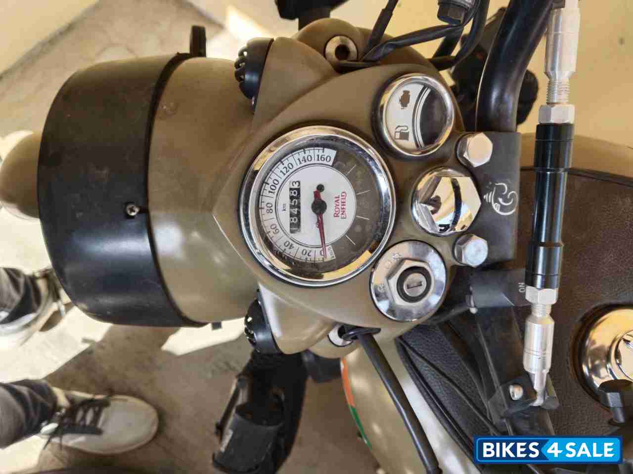 Sand Storm Royal Enfield Classic Signals Stormrider Sand