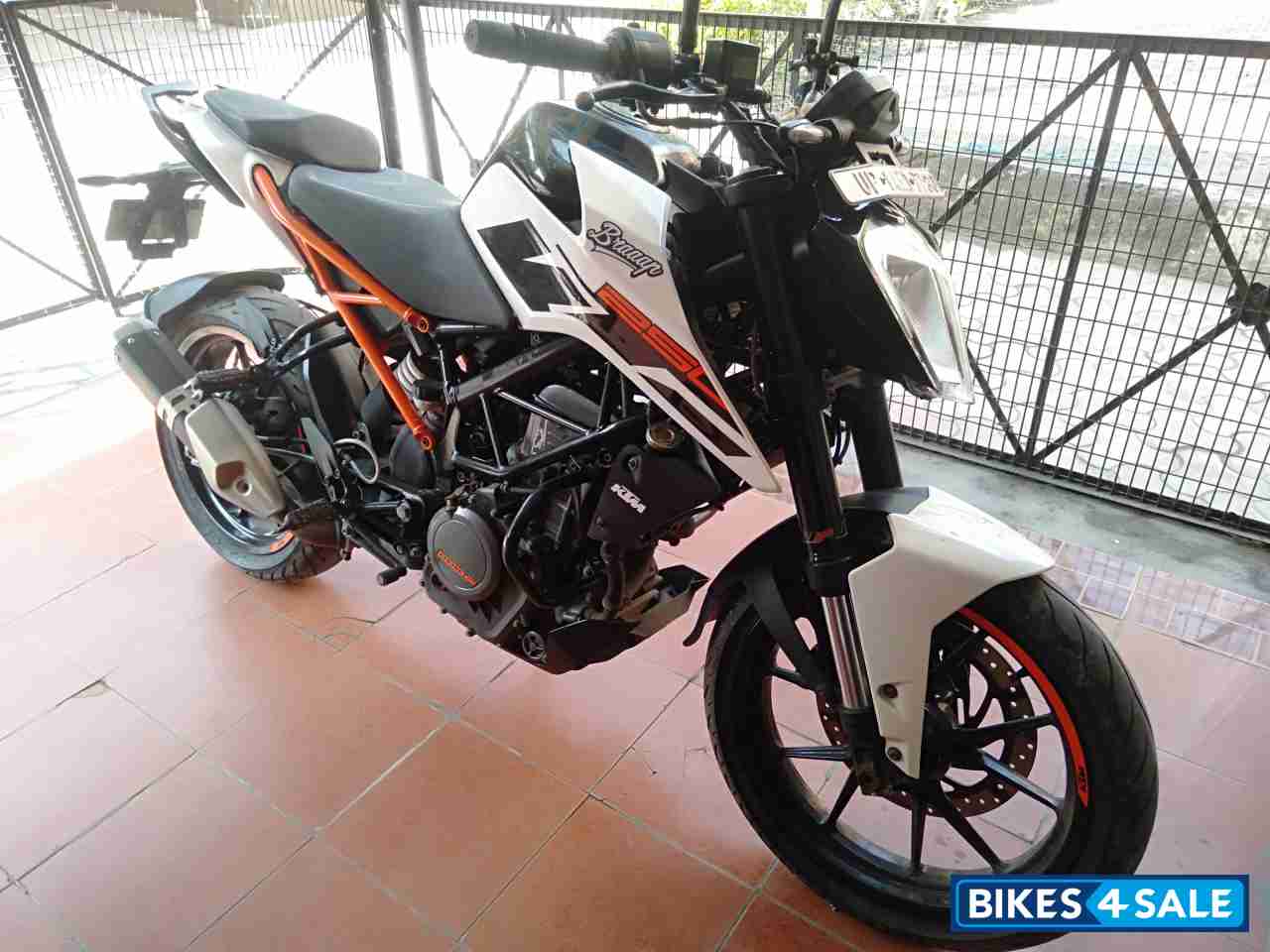 White KTM Duke 250