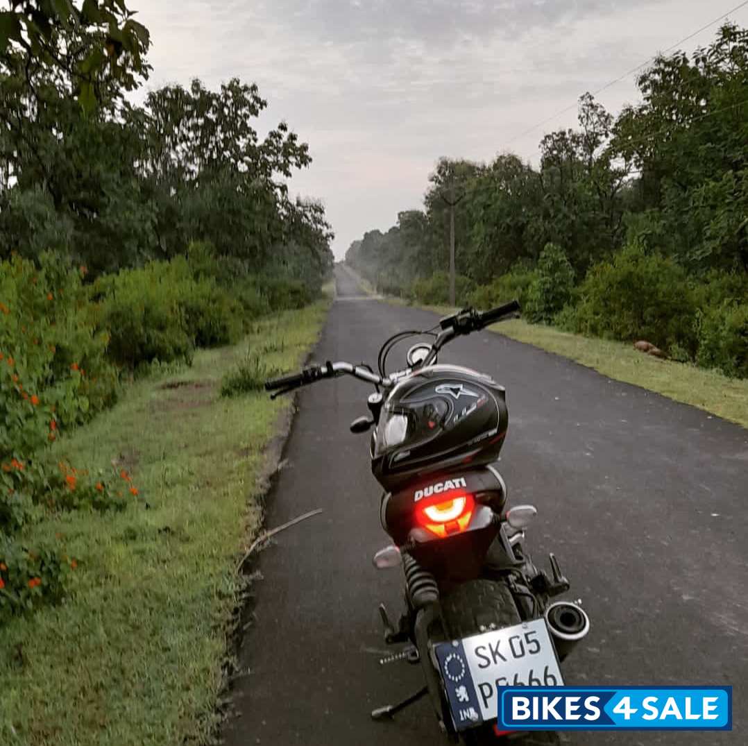 Iceberg Silver Ducati Scrambler Icon