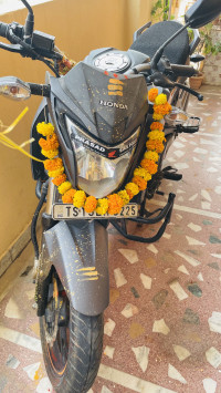 Honda CB Hornet 160R ABS