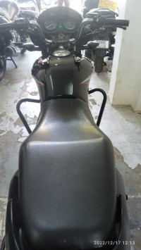 Black And Red Honda CB Shine