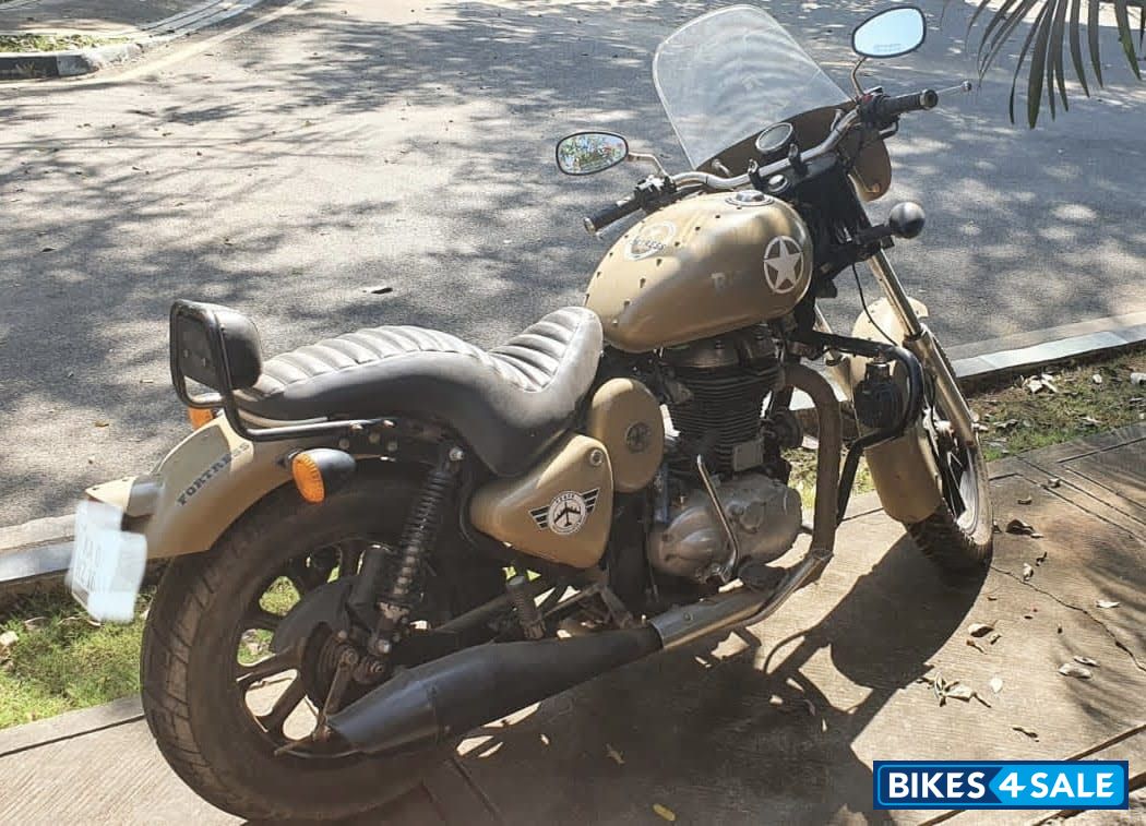 Royal Enfield Classic Desert Storm