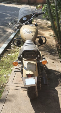 Royal Enfield Classic Desert Storm