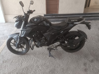 Knight Black Yamaha FZ25