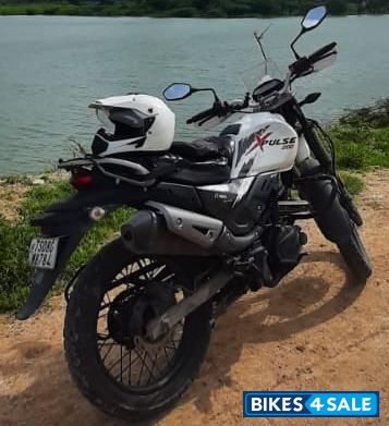 Pearl Fadless White Hero XPulse 200