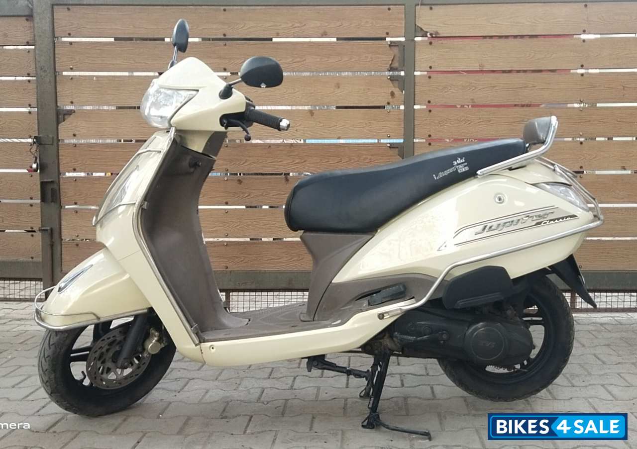 TVS Jupiter