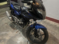 Bajaj Pulsar 220F