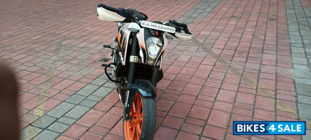 KTM 390