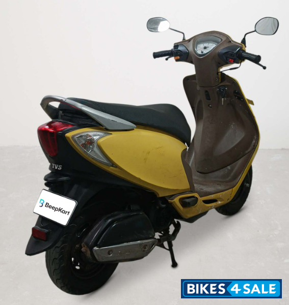 TVS Scooty Zest 110 BS6