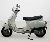 Vespa LX 125 2017 Model