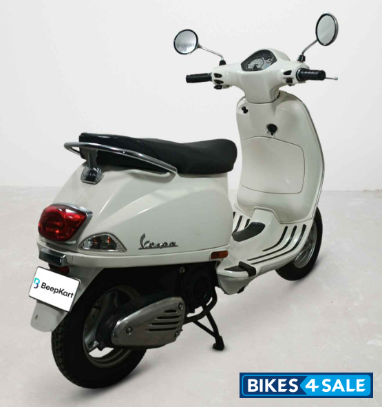 Vespa LX 125