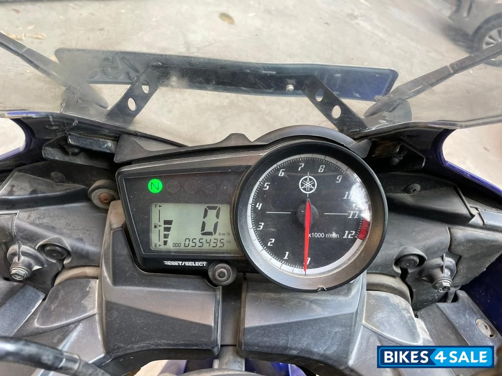 Racing Blue Yamaha YZF R15 V2