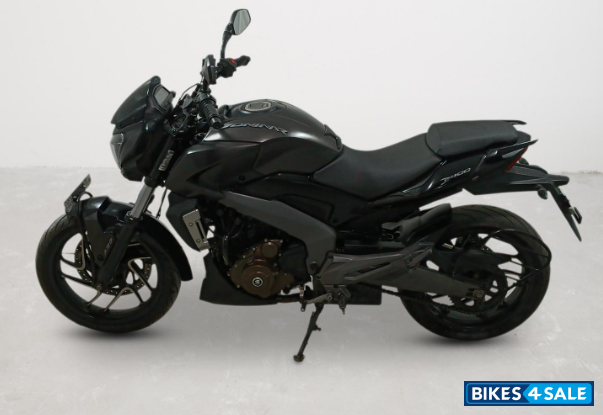 Bajaj Dominar 400