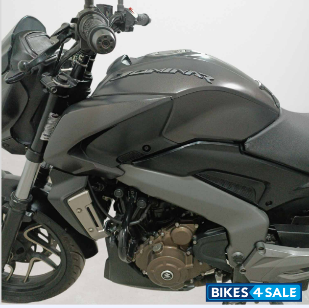 Bajaj Dominar 400
