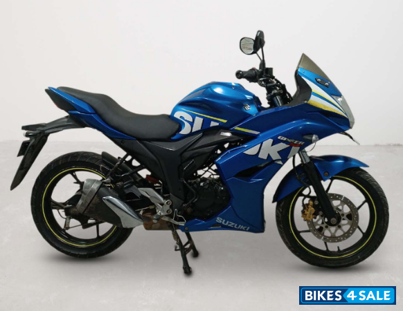 Suzuki Gixxer SF