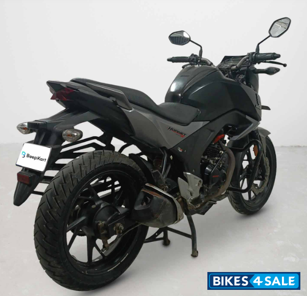 Honda CB Hornet 160R