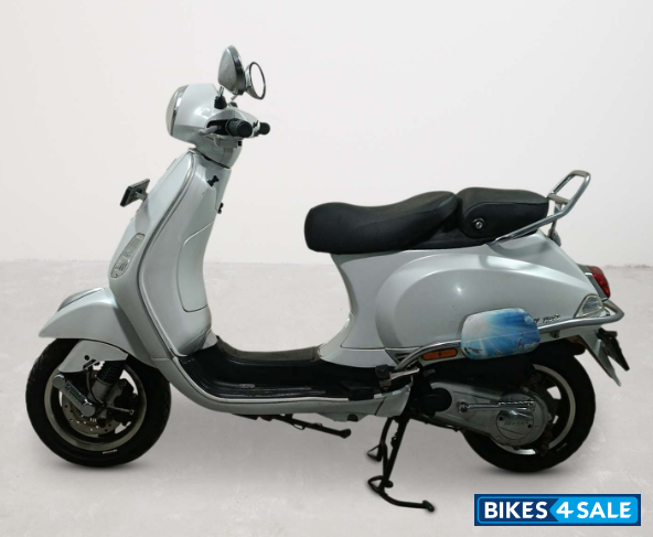 Vespa VXL 150