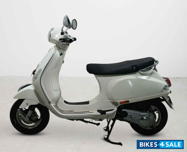 Vespa LX 125