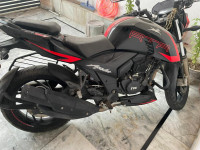 TVS Apache RTR 200 4V