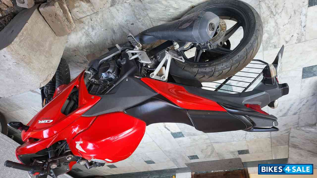 Red Honda CBR 250R ABS Red Honda CBR 250R ABS