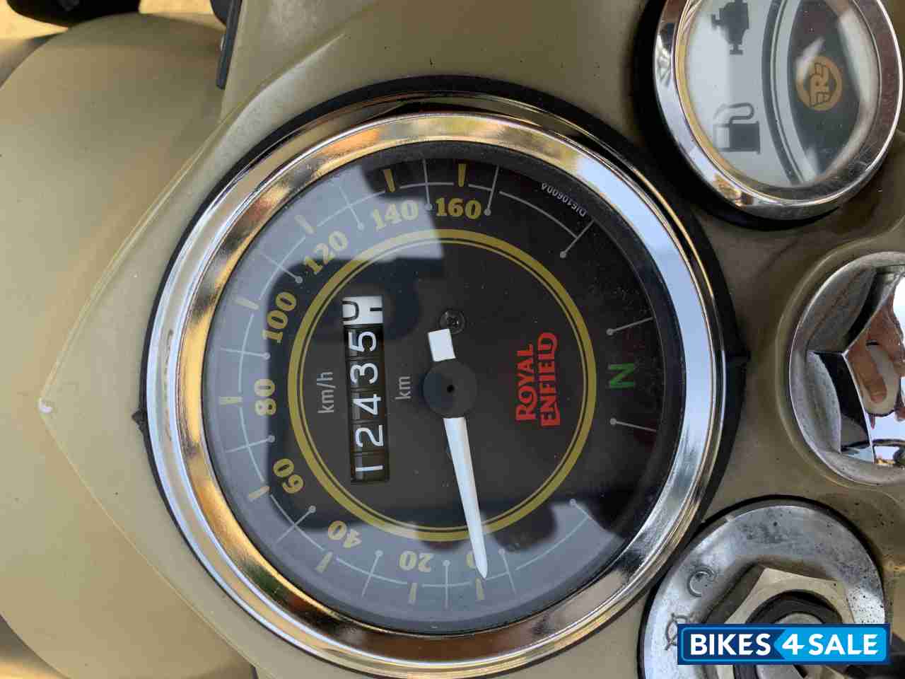 Royal Enfield Classic Desert Storm