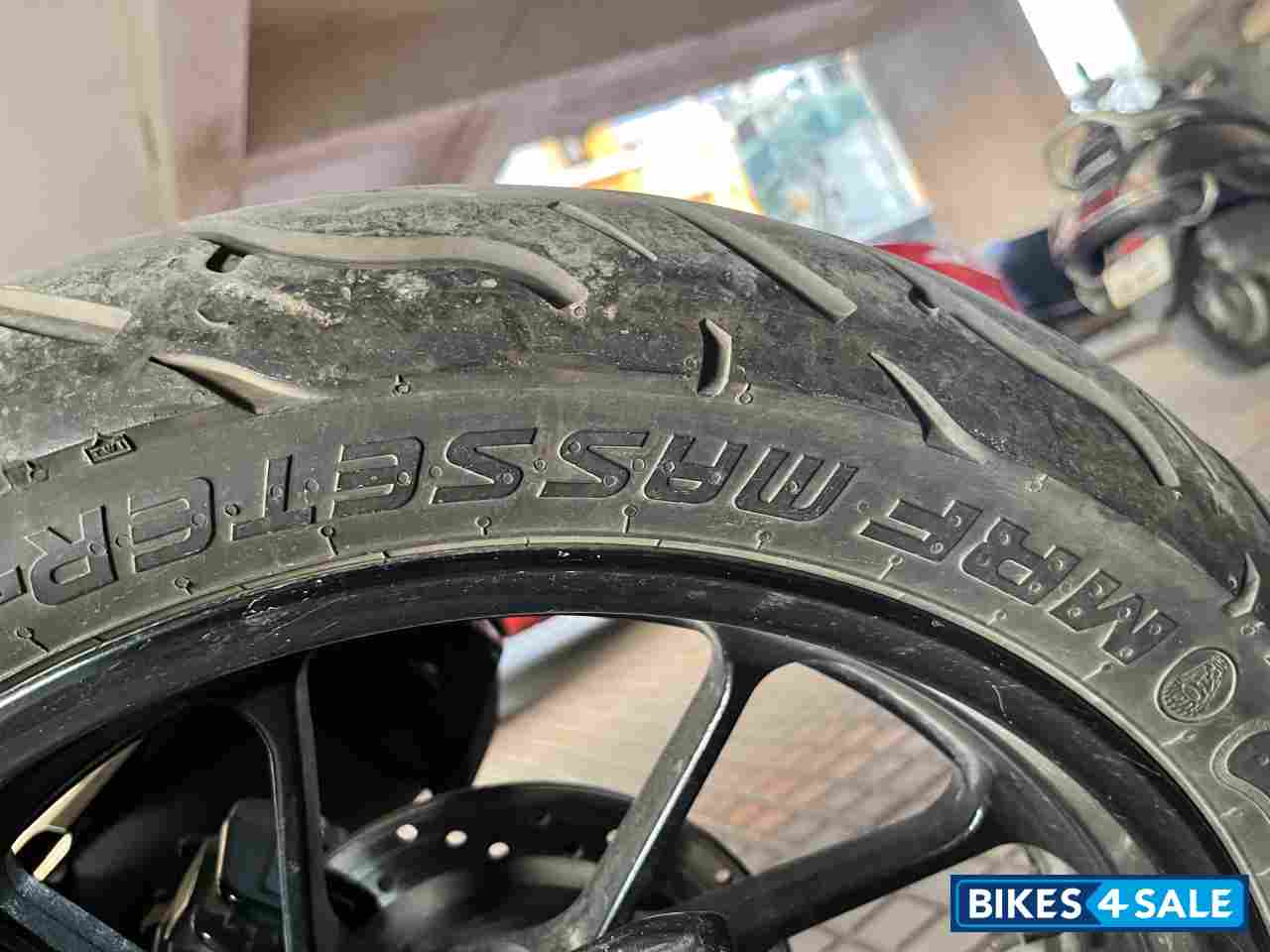 Cyan Blue Yamaha FZ25