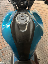 Cyan Blue Yamaha FZ25