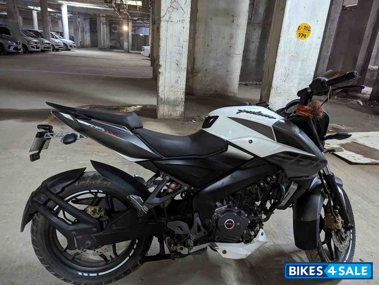 Bajaj Pulsar NS200 Bajaj Pulsar NS200