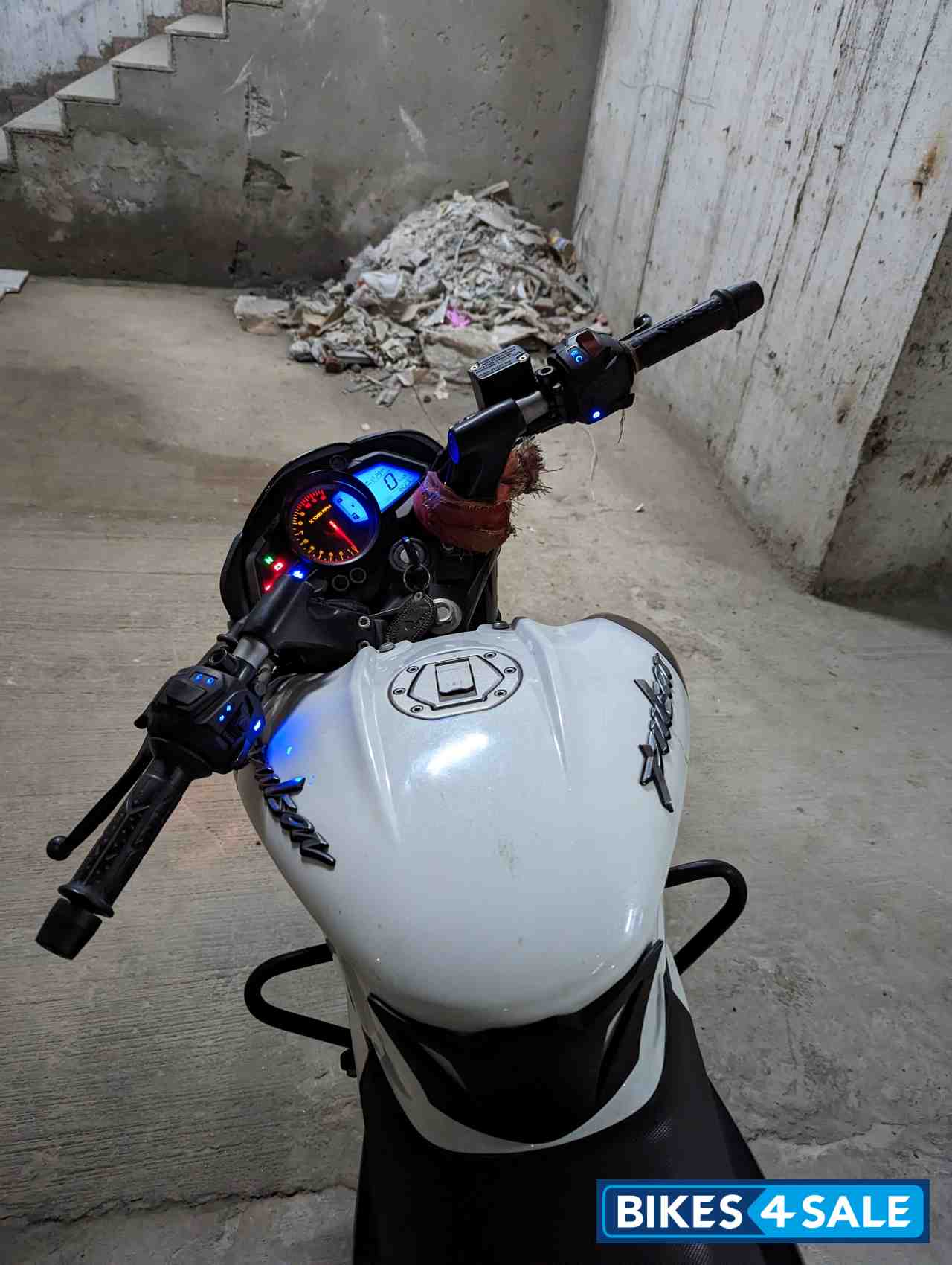 Bajaj Pulsar NS200 Bajaj Pulsar NS200