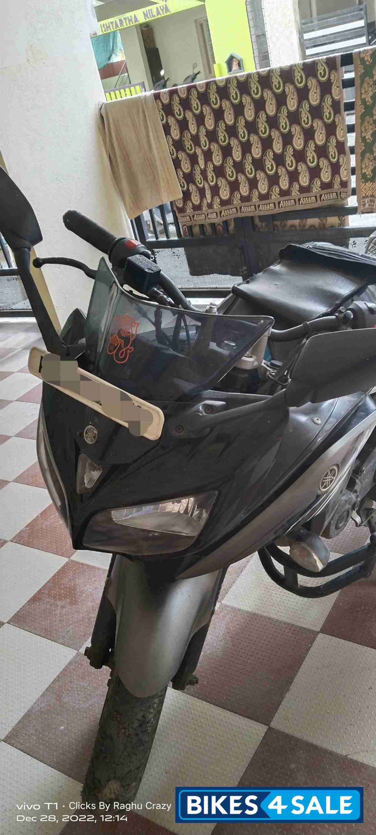 Black Yamaha Fazer
