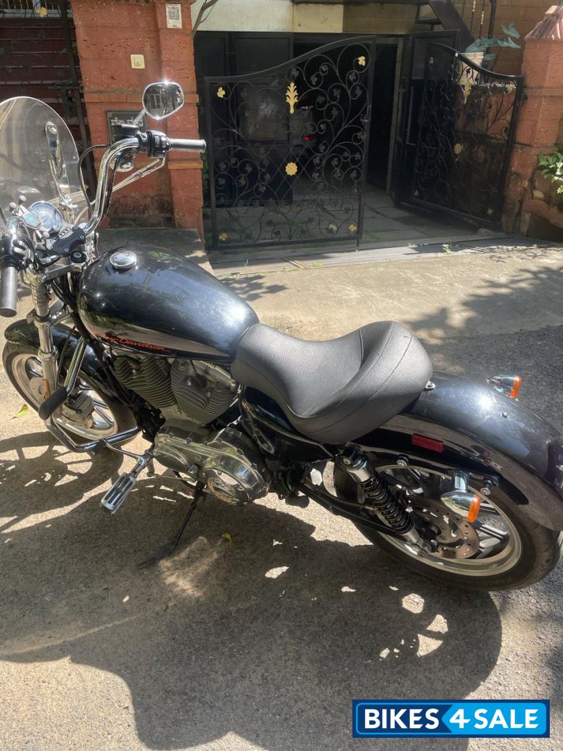 Black Harley Davidson Superlow