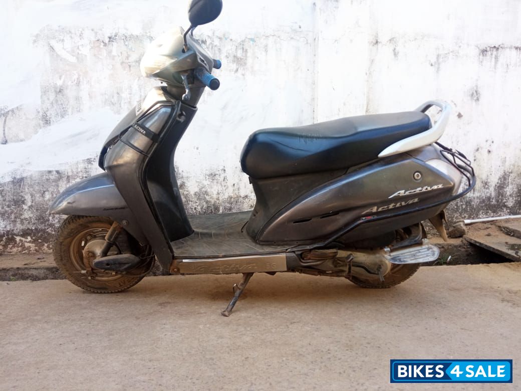 Grey Honda Activa