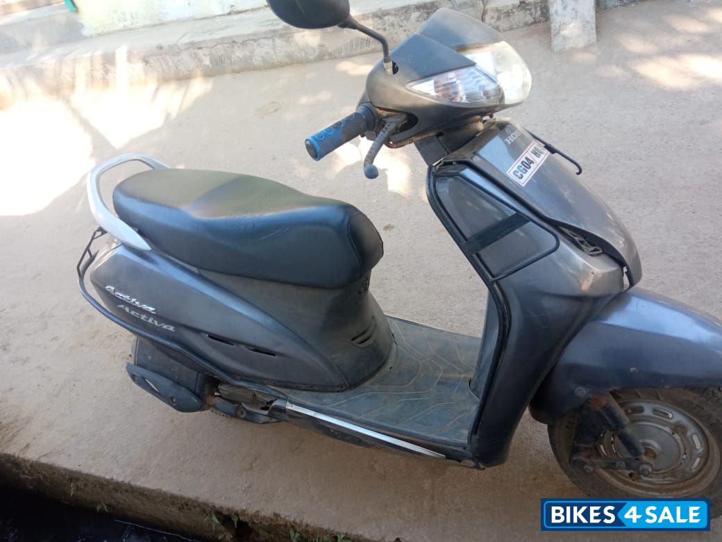 Grey Honda Activa