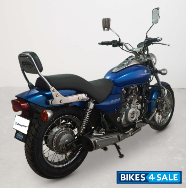 Bajaj Avenger 180 DTS-i