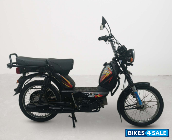 TVS XL 100 Heavy Duty