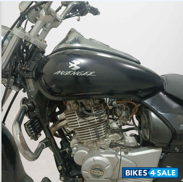 Bajaj Avenger