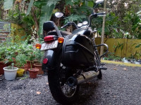 Black Royal Enfield Thunderbird 350