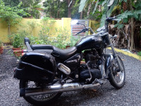Black Royal Enfield Thunderbird 350