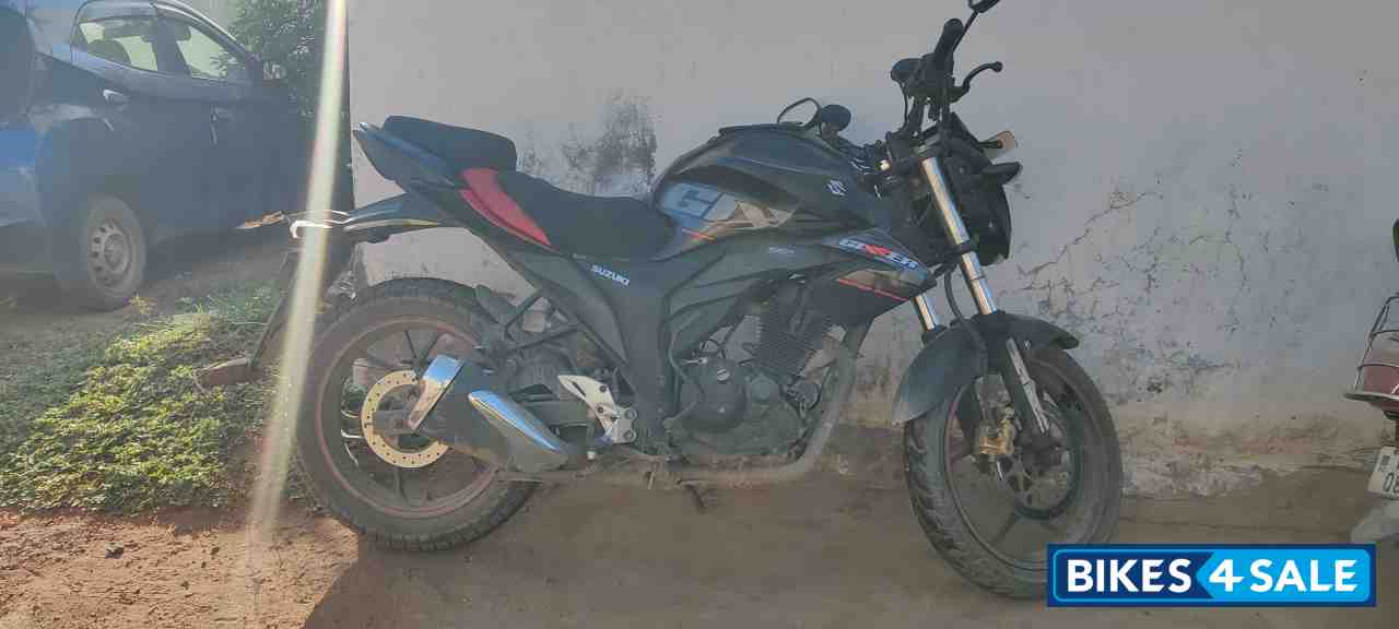 Suzuki Gixxer 150