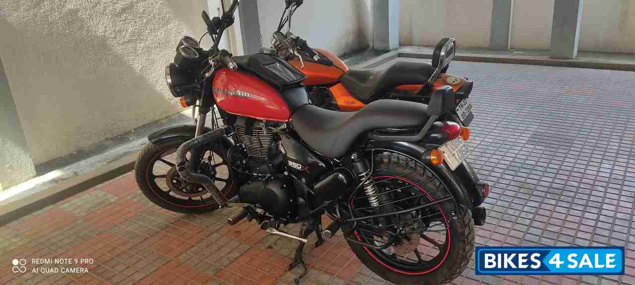 Red Royal Enfield Thunderbird X 350