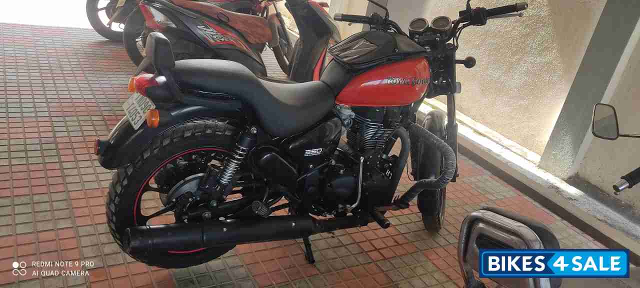 Red Royal Enfield Thunderbird X 350