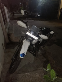 Blue - White Hero Xpulse 200 4V