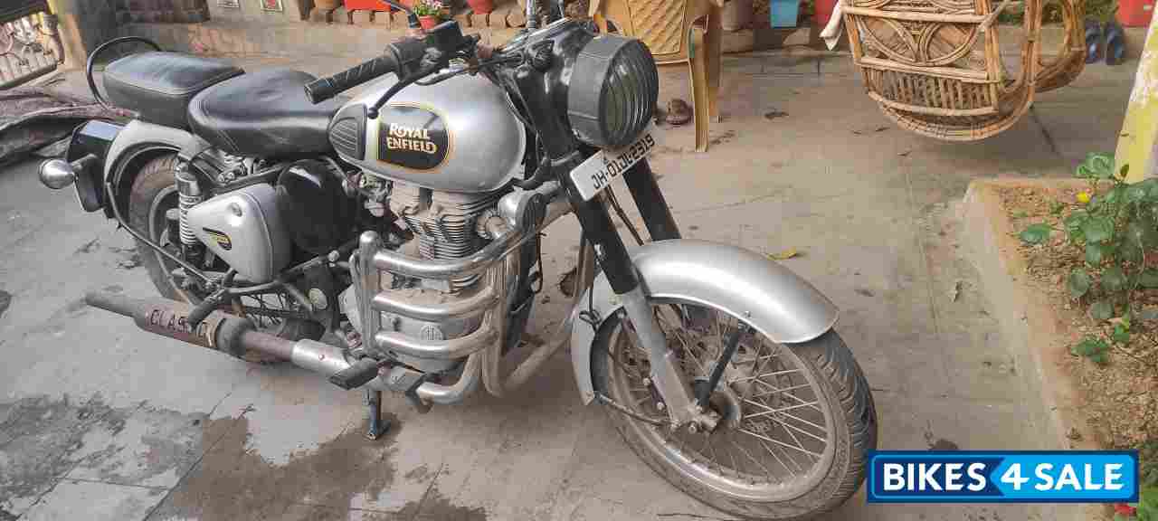 Royal Enfield Classic 350