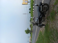 Black And Voilet Bajaj Avenger Cruise 220