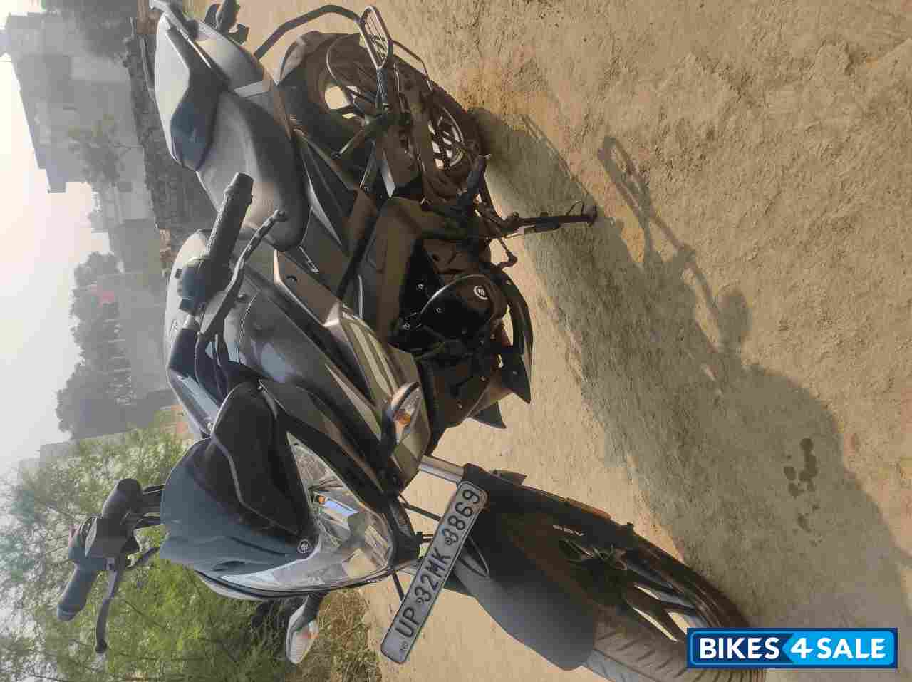 Grey Bajaj Pulsar NS 160 BS6