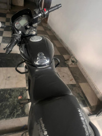 Bajaj pulsar 125 split