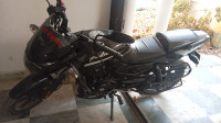 Bajaj pulsar 125 split