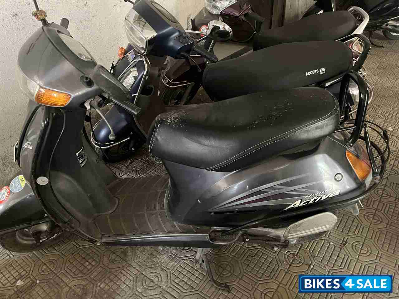 Grey Honda Activa